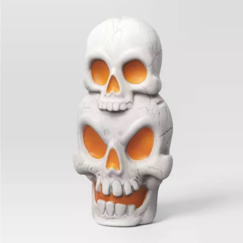 Hyde and EEK! Light and Sound Stacked Skulls Outdoor Halloween Decorative Prop
